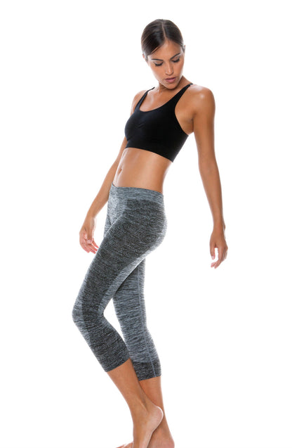 Control Body Sports Bra Nero with Adjustable Straps and Breathable Fabric for Active Wear