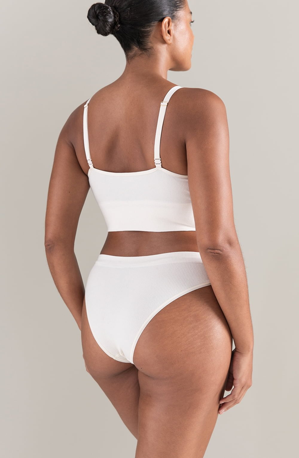 TENCEL™ High Leg Brief White Sand Sustainable Seamless Underwear