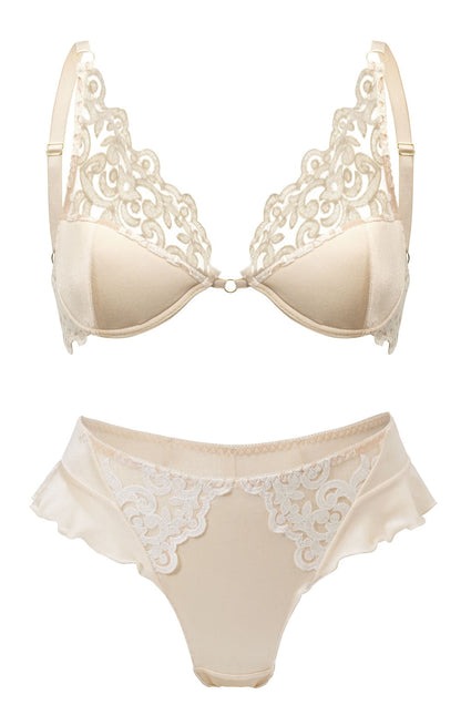 Confidante Amber Moon Underwire Bra with Lace and Adjustable Straps