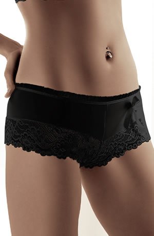 Roza Sisi Black Short Comfortable Stylish Daily Wear Shorts