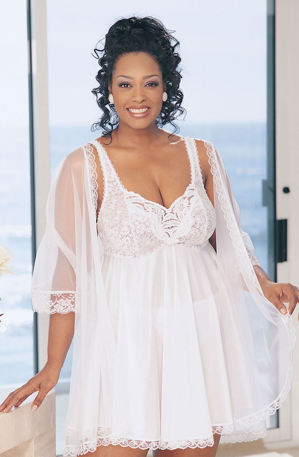 Shirley of Hollywood White 3-Piece Halter Dress Set with Lace Cups, G-String & Lightweight Mesh Robe